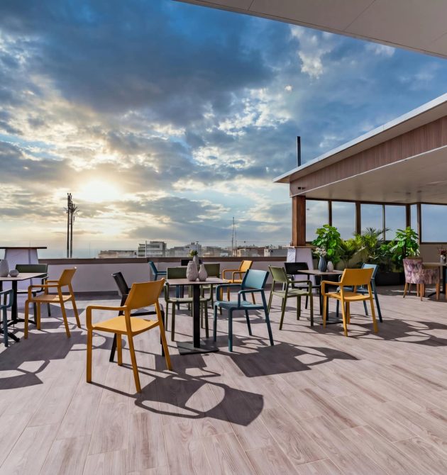 YNY02558-HDR-Enhanced